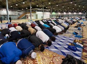 Eid al-Fitr wśród muzułmanów: co to znaczy, kiedy i jak obchodzone jest święto
