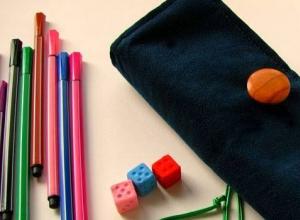 Lage et pennal til skolen med egne hender Hvordan lage et blyanthus fra et deksel
